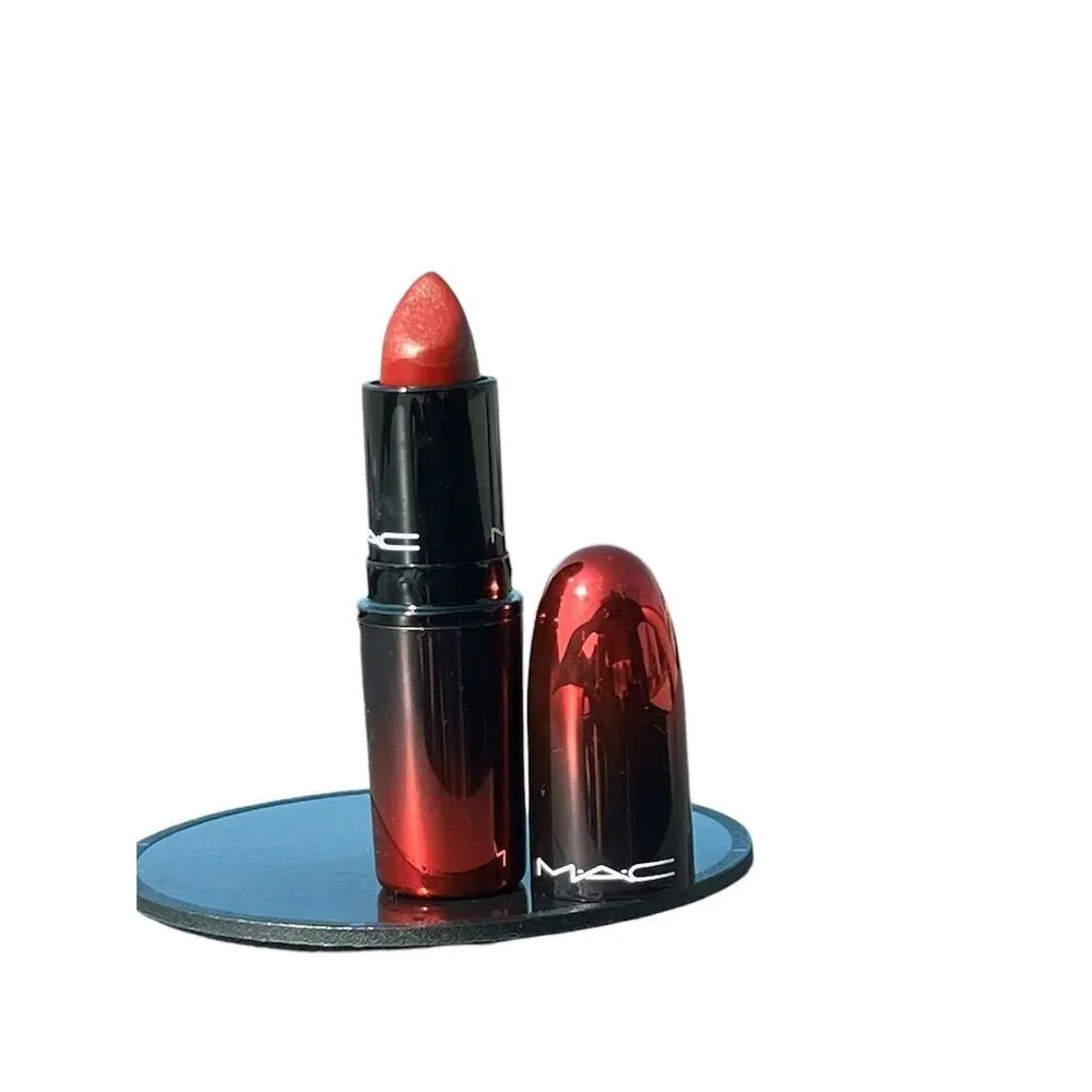 MAC Love Me Lipstick E For Effortless Satin Intense Color​